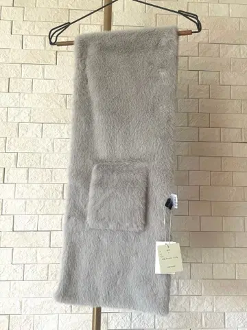 [미사용 새상품] 정가 13,000엔 그레이지 퍼 스톨