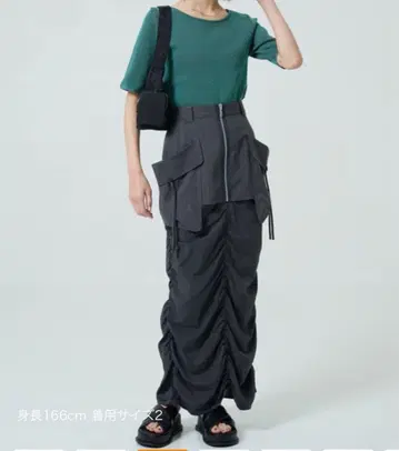 새상품 PUBLICTOKYO 오버 포켓 개더 스커트(2) 롱