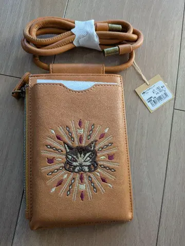 와치필드 자수 스마트폰 포셰트 코랄 다얀