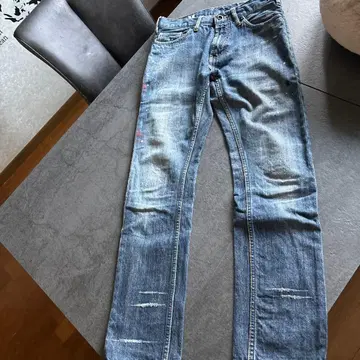 Hurley 페인트 가공 데님 팬츠