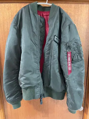 ALPHA INDUSTRIES MA-1 자켓 올리브