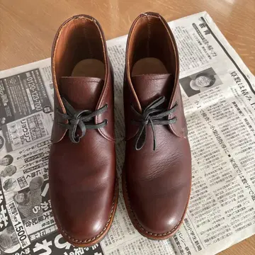 레드윙 가죽 처카 부츠