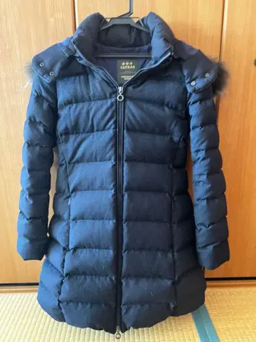 TATRAS 네이비 다운 자켓 후드 부착