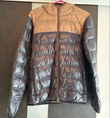 유니클로 프리미엄 울트라 라이트 다운 사이즈 S