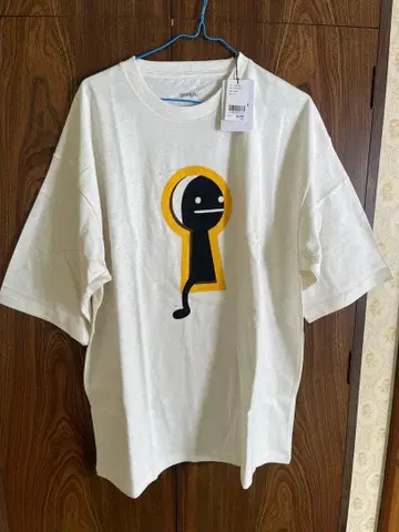 그라니프 키 홀 뷰티풀 섀도우 T셔츠 XL