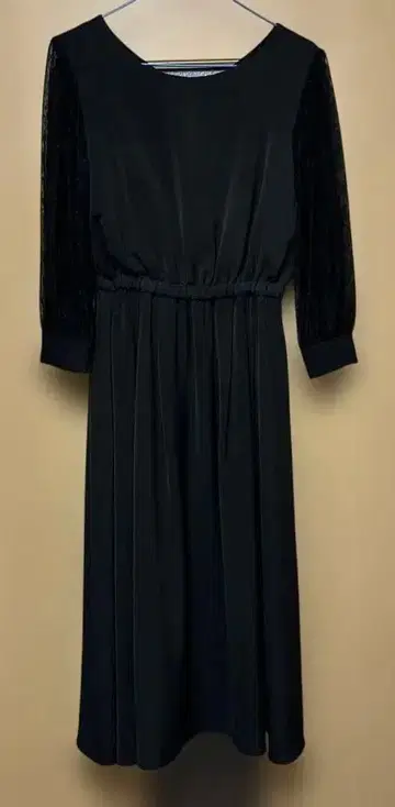 블랙 롱 원피스 시스루 긴팔 로페피크닉