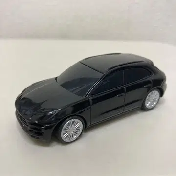PORSCHE 포르쉐 macan turbo 미니카 블랙