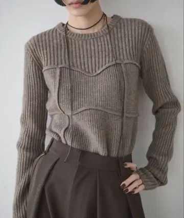 A.I.C 뷔스티에 콤비네이션 리브 니트