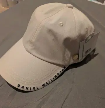 Daniel Wellington 캡 프리 사이즈