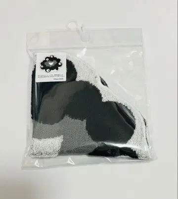 미야쿠미야쿠 블랙 미니 타월