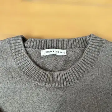 UNITED ARROWS 그레이 크루넥 스웨터