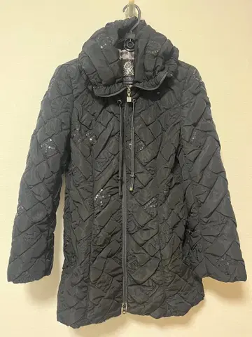 블랙 퀼팅 다운 자켓 이타리야