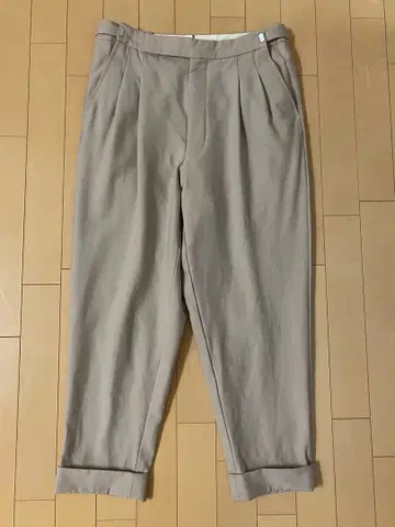 언더그라운드 팬츠 허리 조절 기능 포함