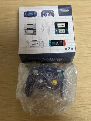 닌텐도 뮤지엄 게임 하드 키링 게임큐브 컨트롤러