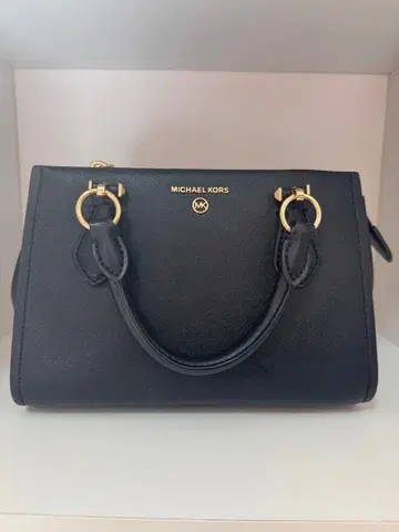 MICHAEL KORS 블랙 핸드백