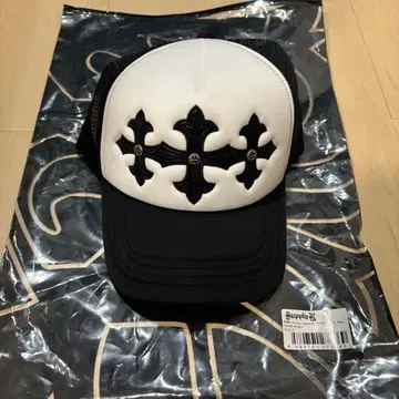 SupplieR 크로스 레더 패치 메쉬 캡