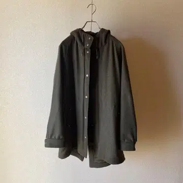 White Mountaineering 울 코트 정가 39900엔