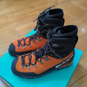 [ 새상품 ] 스컬파 몽블랑 프로 GTX EU42