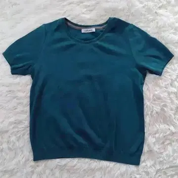 새상품급 선착순 뉴요커 T셔츠 M사이즈 크루넥 그린