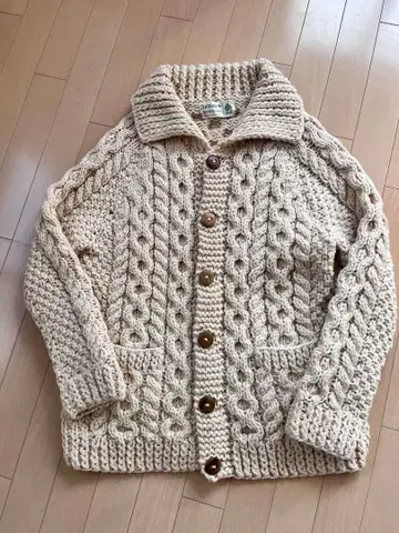 크림색 케이블 짜임 니트 가디건 빈티지