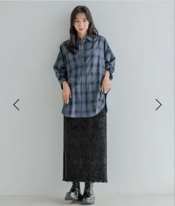 로리즈팜 샤이니 벨로아 타이트 스커트