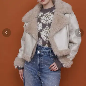 빈티지 라이크 숏 페이크 무스탕