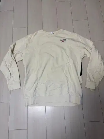 Reebok 크림색 트레이닝복