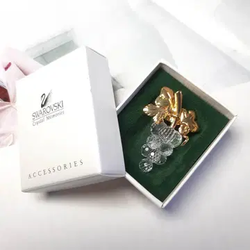 스와로브스키 브로치 Swarovski
