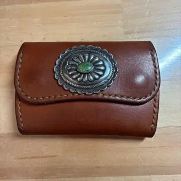 Buddy 이단 접이식 지갑 브라운