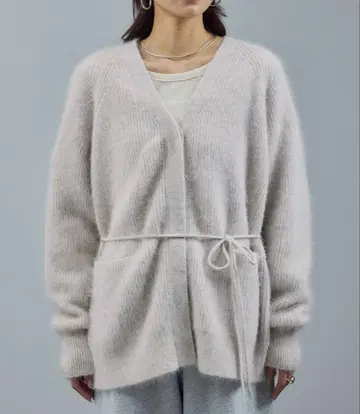 폭스 울 V넥 니트 가디건