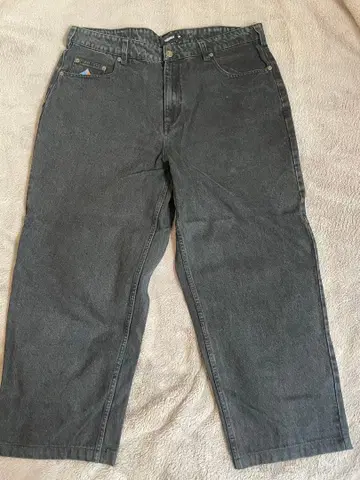 THEORIES 파빌리온 진 36 블랙