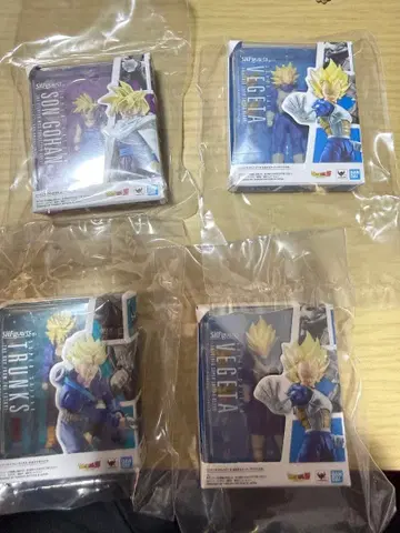 드래곤볼 가챠가챠 S.H.Figuarts 피규어 세트