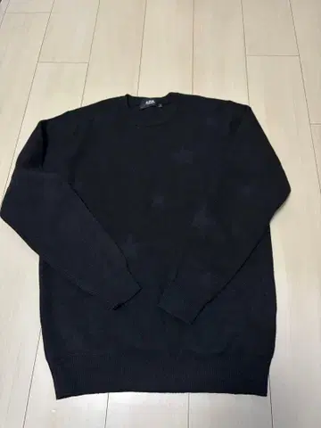 AZUL 블랙 별 패턴 니트 L