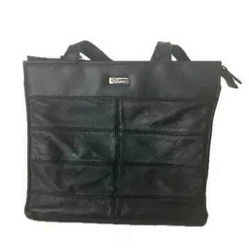 블랙 가죽 토트백