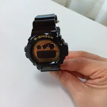 G-SHOCK DW-6900 디지털 시계 블랙