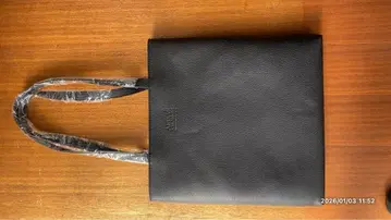 AKINA NAKAMORI 블랙 토트백