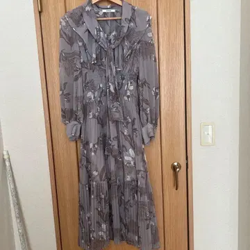 SNIDEL 꽃무늬 롱 원피스