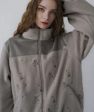 새상품 HARE 인조 가죽 절개 슈 플리스 자켓