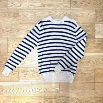 Paul Smith 스트라이프 크루넥 니트 어깨 버튼 포함