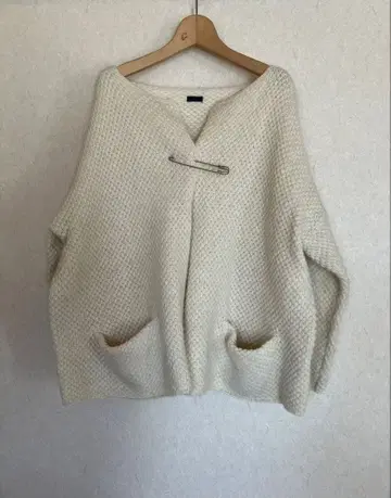 이치 사슴 무늬 가디건