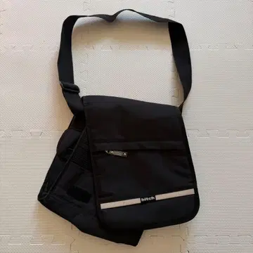 2000's bitch skatebords 숄더백