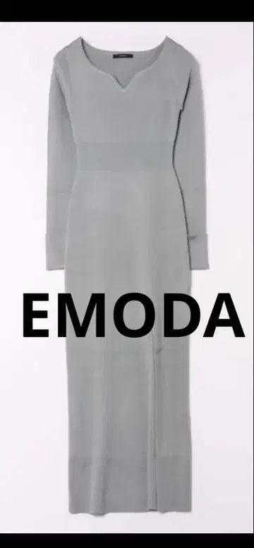 EMODA 커브 넥 리브 슬릿 원피스