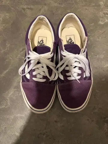 Vans 보라색 스니커즈 OFF THE WALL