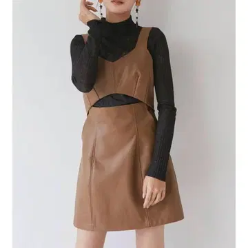 MURUA 프론트 컷 원피스