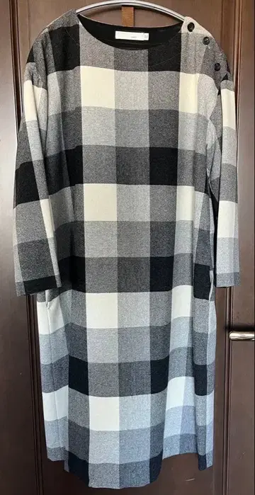 KNOTT 긴팔 원피스