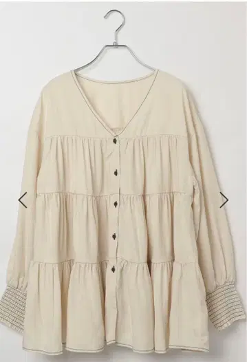 [ 미사용 새상품 ] 세코코 씨 프로듀스 에어리 릴랙스 데님 블라우스