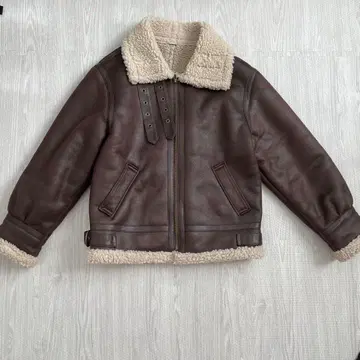 다크 브라운 무스탕 코트