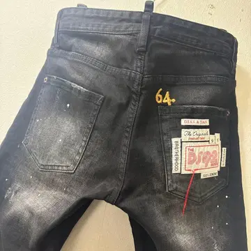 새상품급 디스퀘어드 2 스트레치, 데미지, 페인트 포함 블랙