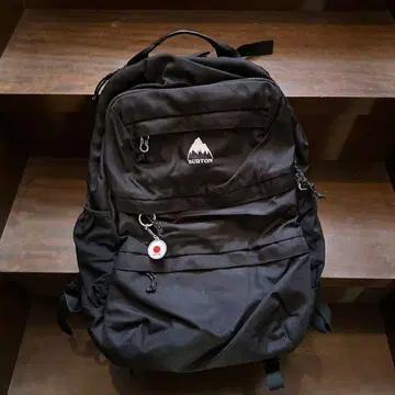BURTON 블랙 백팩