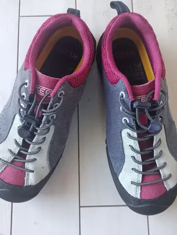 킨 스니커즈 26.5cm